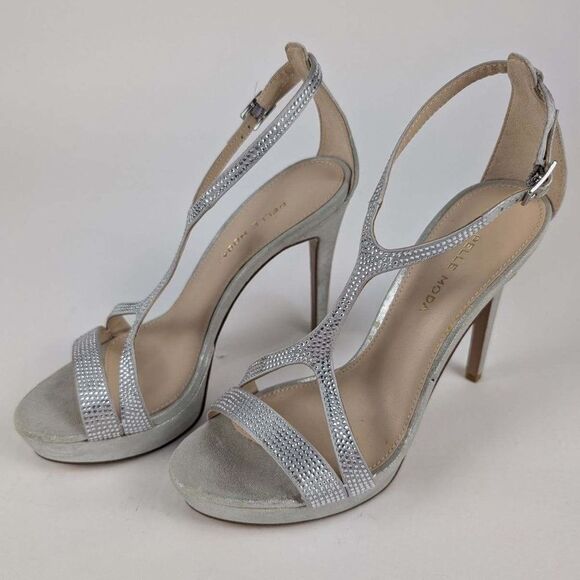 Pelle Moda Onora T- Strap Silver Platform Sandals - Size 9.5 - Picture 1 of 8